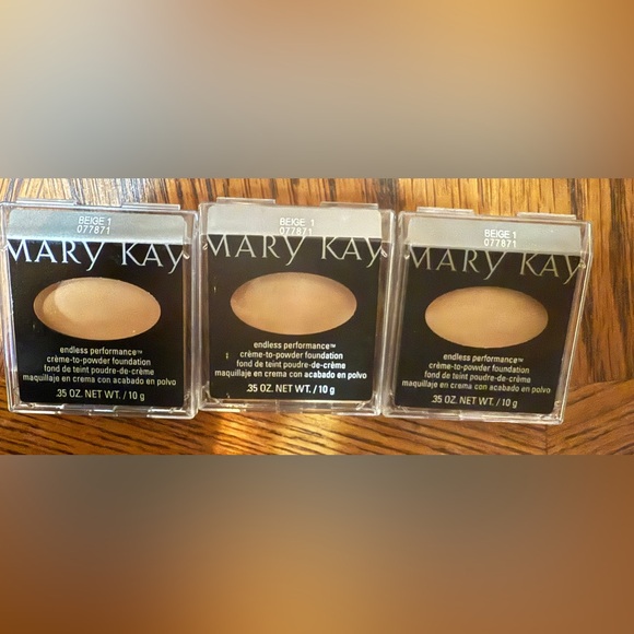 Lot of 3 Mary Kay Beige 1 Endless performance foundations. - Picture 2 of 4